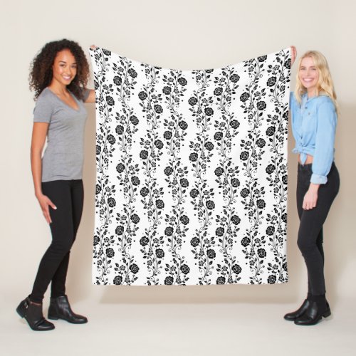 Elegant Romantic Black And White Floral Pattern Fleece Blanket