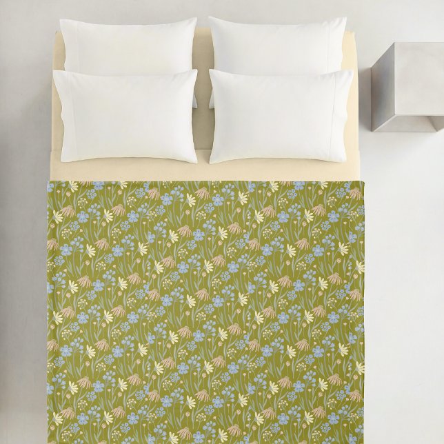 Elegant Sage green Floral pattern Duvet Cover (Creator Uploaded)