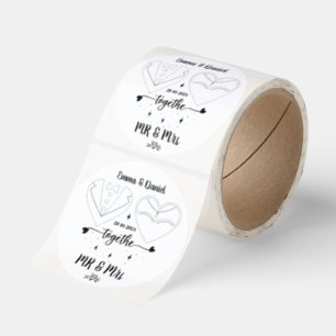  Elegant Script Bride Groom Mr & Mrs Classic Round Sticker