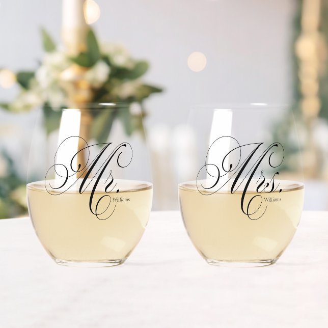 Elegant Script "Mr and Mrs" Personalized Stemless Wine Glass (Insitu (Wedding))