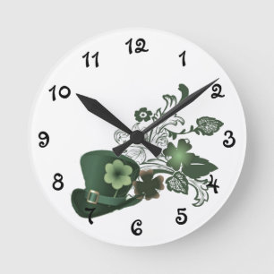 Elegant Shamrock Hat Round Clock
