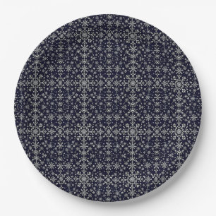 Elegant silver and blue snowflakes pattern paper plates
