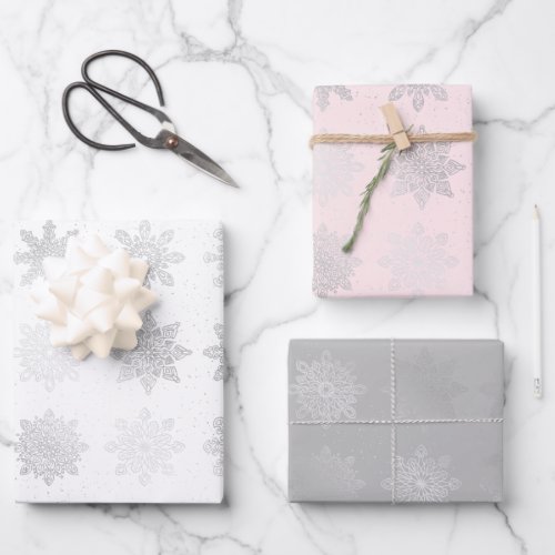 Elegant Silver Christmas Snowflake Pattern   Wrapping Paper Sheets