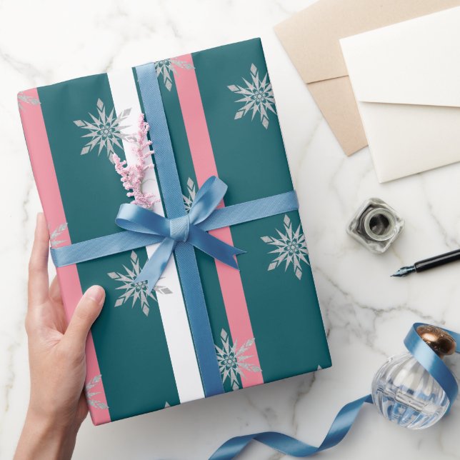 Elegant Silver Glitter Christmas Snowflake Pattern Wrapping Paper (Gifting)