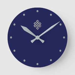 Elegant silver gray endless knot on navy blue round clock