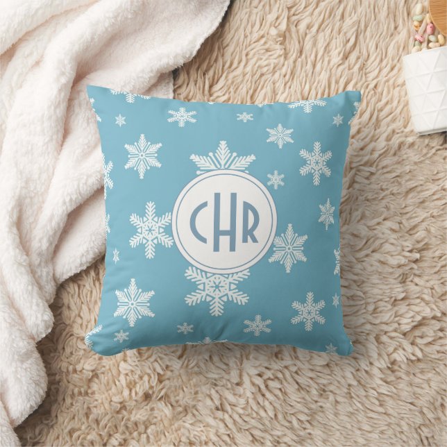 Elegant Snowflakes in Sky Blue Background Throw Pillow (Blanket)