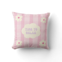 “Elegant Throw Cushions – Add a Pop of Art to Your