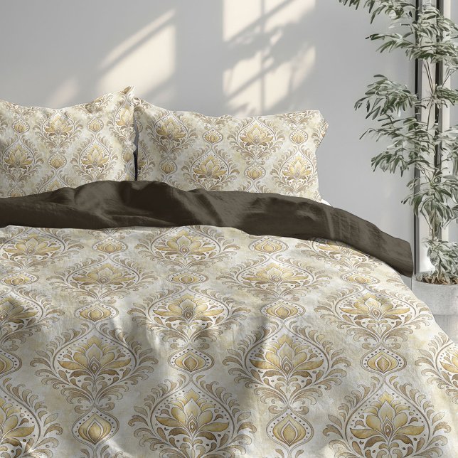 Elegant Timeless Charm Ivory Damask Victorian gold Duvet Cover (Elegant Timeless Charm Ivory Damask Victorian gold Duvet Cover)