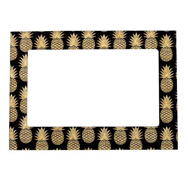 Elegant Tropical Black and Gold Pineapple Pattern Magnetic Frame (Front)