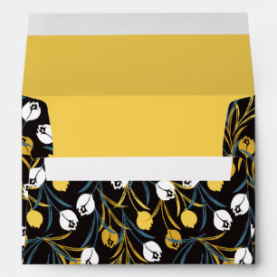 Elegant Tulip Floral Pattern Envelope