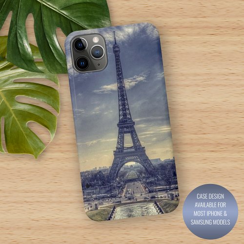 Elegant Vintage Eiffel Tower Paris France Photo iPhone 11 Pro Max Case