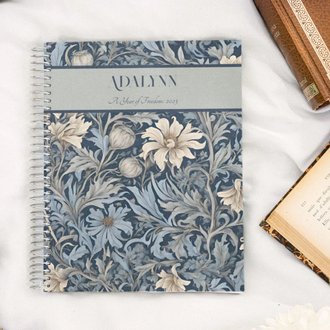 Elegant Vintage Floral Retirement Gifts for Mom Notebook (Elegant Vintage Floral Retirement Gifts for Mom)