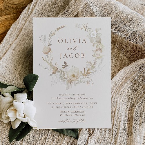 Elegant Vintage Floral Wreath Cream Wedding Invitation