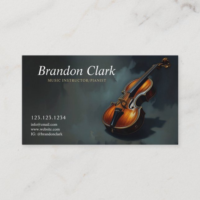 Elegant Violin on Dark Background Musician Business Card (Front)