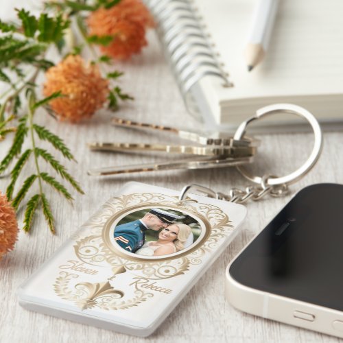 Elegant Wedding Bride and Groom Gift Keychain