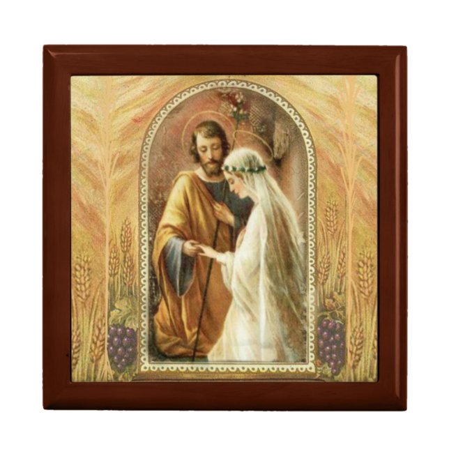 Elegant Wedding Bride and Groom Religious  Gift Box (Front)
