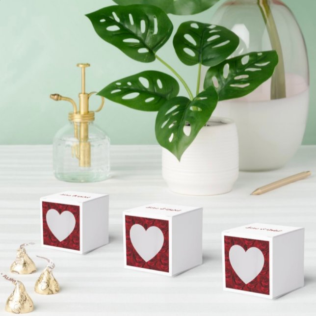 Elegant Wedding Favor Boxes (Creator Uploaded)