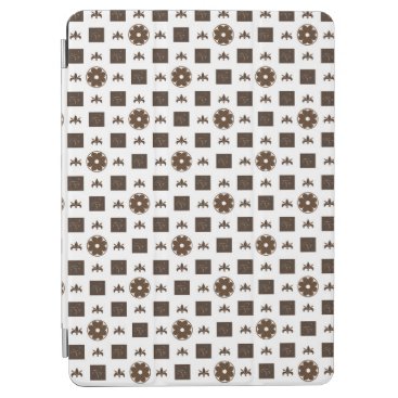 Elegant White and Brown Checkered Pattern iPad Air Cover