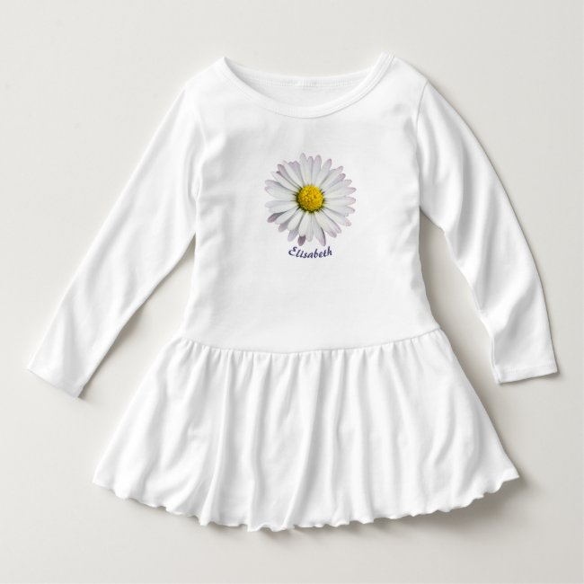 Elegant White and Yellow Daisy