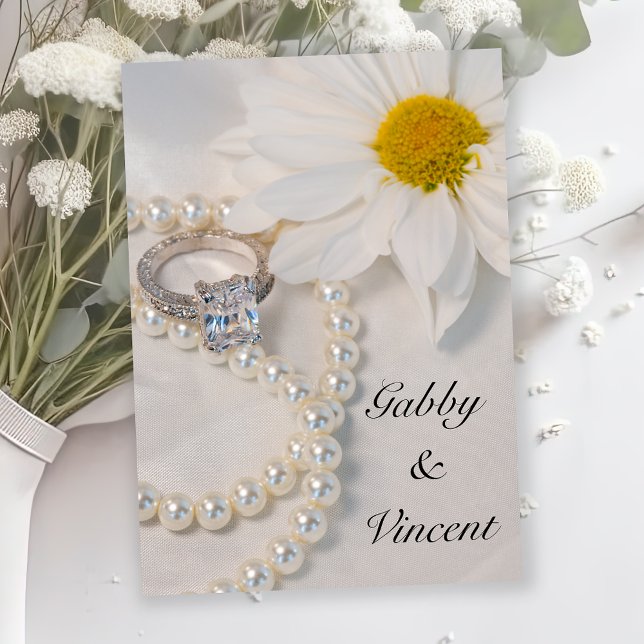 Elegant White Daisy Wedding Invitation (Creator Uploaded)