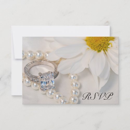 Elegant White Daisy Wedding RSVP Response Card