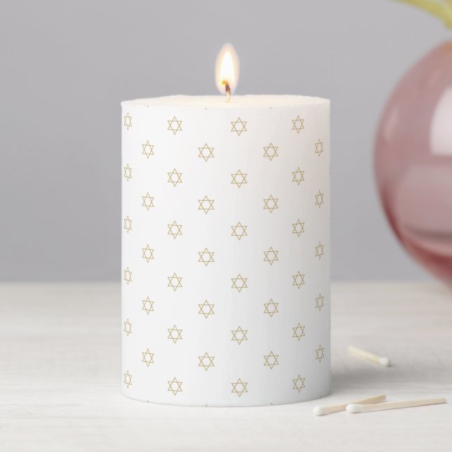 Elegant white gold Star of David pattern Hanukkah Pillar Candle (In Situ)