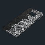 Elegant White Paisley Lace On Black Background Samsung Galaxy S7 Case<br><div class="desc">Elegant white vintage floral paisley lace over black paisley seamless pattern background.</div>
