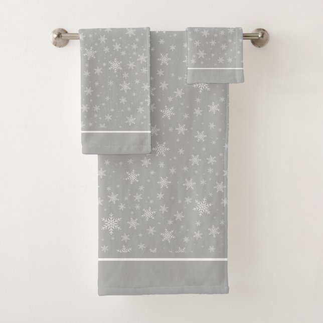 Elegant White Snowflakes on Silver Gray Bath Towel Set (Insitu)