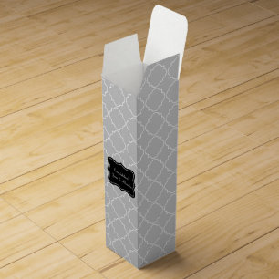 Elegant wine gift box with grey quatrefoil pattern