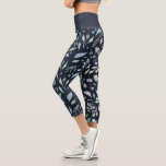 elegant winter blue foliage capri leggings<br><div class="desc">elegant blue winter foliage seamless pattern for a cute pair of capri leggings</div>