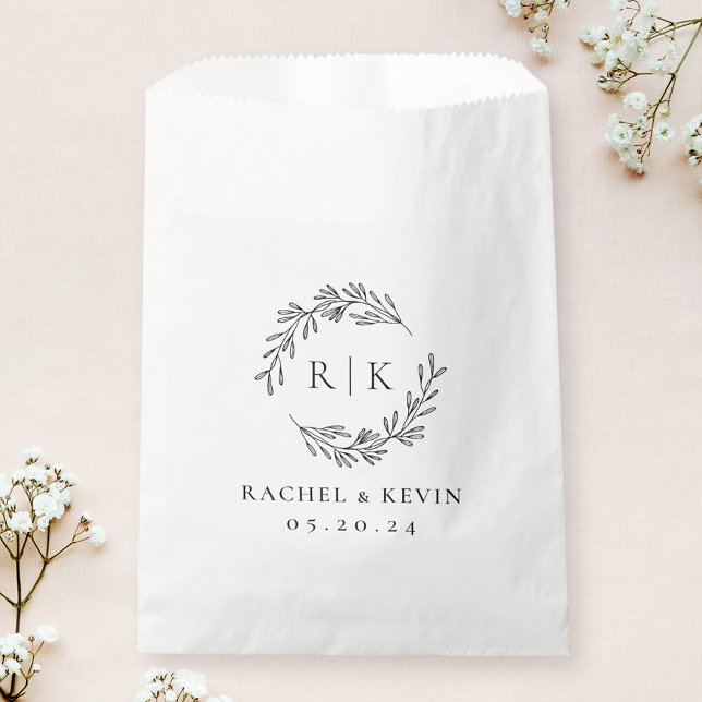 Elegant Wreath Wedding Initial Monogram Favor Bag (Creator Uploaded)