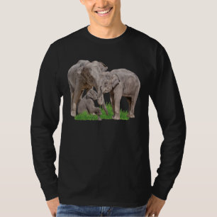 Elephant Family Zookeeper Zoologist Wildlife Safa T-Shirt