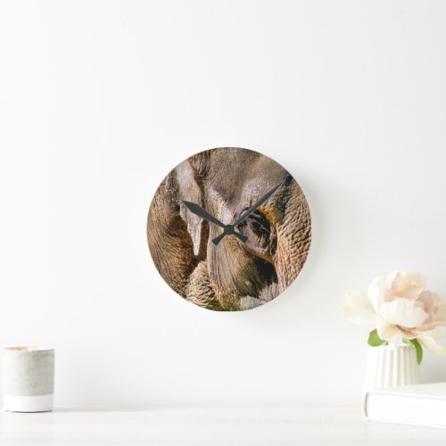 ELEPHANT ROUND CLOCK