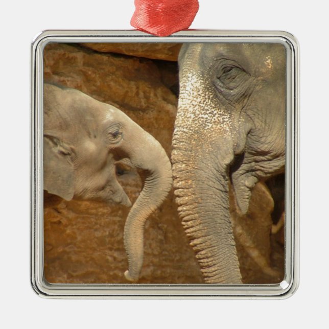 ELEPHANTS METAL ORNAMENT (Front)