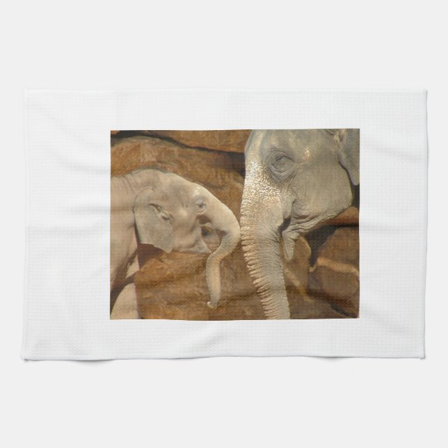 ELEPHANTS TOWEL (Horizontal)