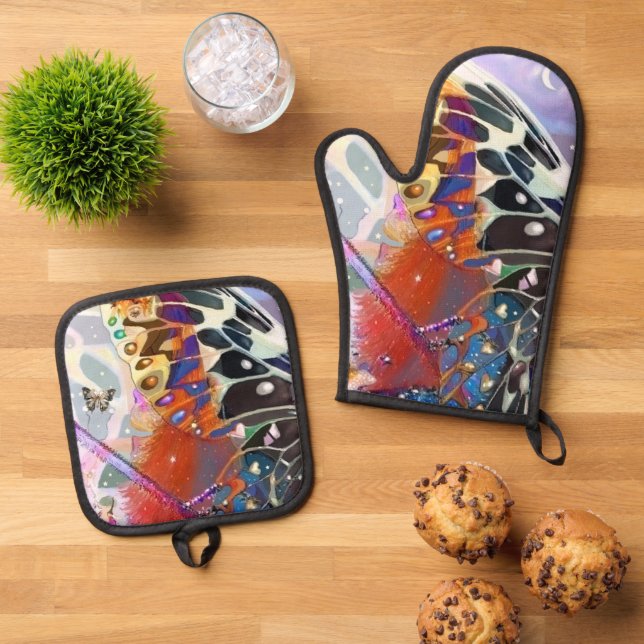 Elfin Mood Oven Mitt & Pot Holder Set (Top Down)