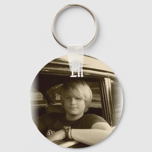 Eli Tellor Keychain Design 3