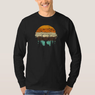 Elk Wapiti In The Woods Mountains Wild Hunting Cam T-Shirt