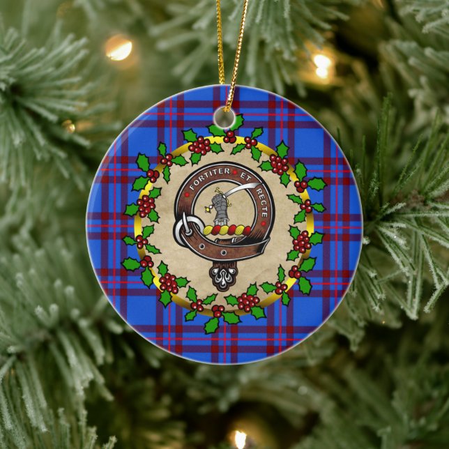 Elliot Clan Badge & Tartan Personalized Xmas  Ceramic Ornament (Tree)