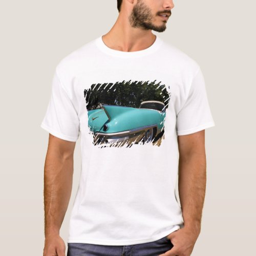 Elvis Presleys Green Cadillac Convertible in T_Shirt