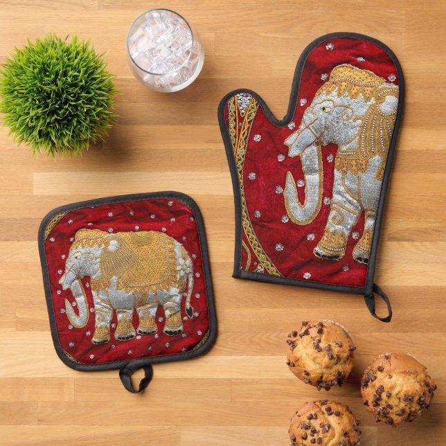 Embellished Indian Elephant Red and Gold Oven Mitt & Pot Holder Set (Top Down)