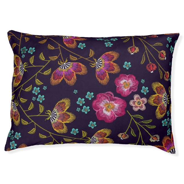 Embroidered flowers: fashion seamless pattern pet bed (Front)
