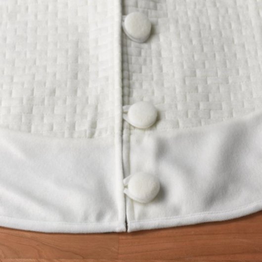 Embroidered Ivory Quilted Christmas Tree Skirt (Back)