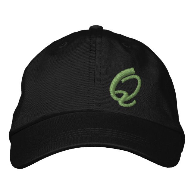 Embroidery Monogram Letter Q Initial Embroidered Baseball Cap (Front)