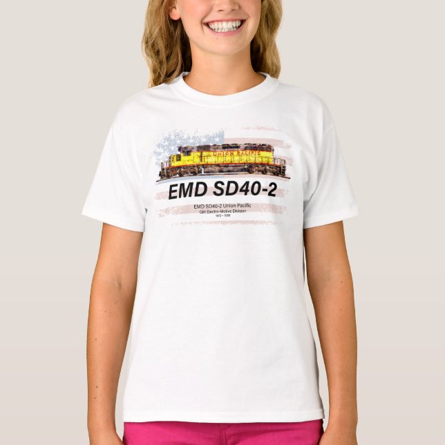 EMD SD40-2 Diesel Locomotive. American flag T-Shirt (Front)