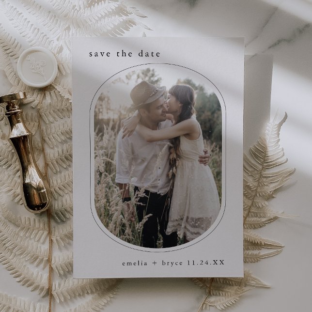 EMELIA Rustic Oval Photo Simple Modern Wedding Save The Date (EMELIA Rustic Oval Photo Simple Modern Wedding Save The Date)