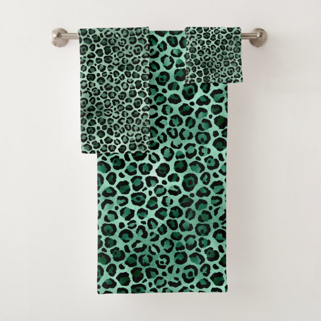 Emerald and Gold Safari Series Design 9 Bath Towel Set (Insitu)