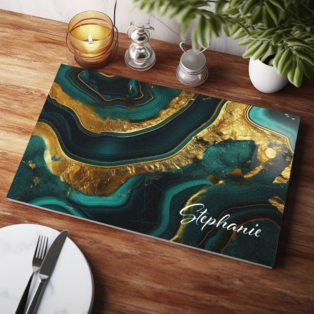 Emerald Elegance:Personilized Green Marble & Gold  Cutting Board (Creator Uploaded)