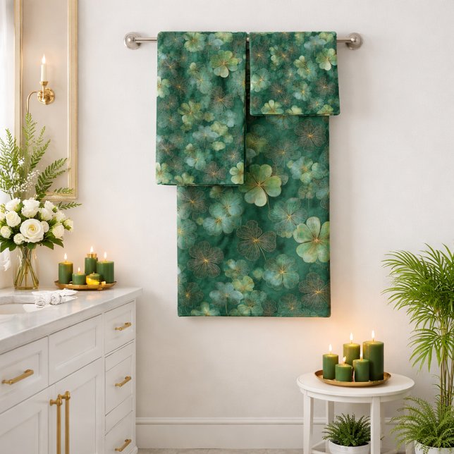 Emerald Green Clover Floral Pattern  Bath Towel Set (Creator Uploaded)