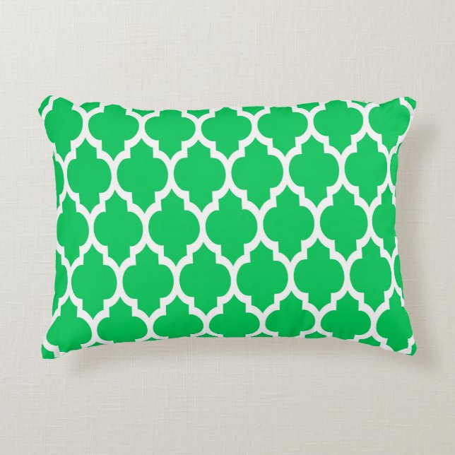 Emerald Green Moroccan Quatrefoil Pattern #4 Accent Pillow (Front)